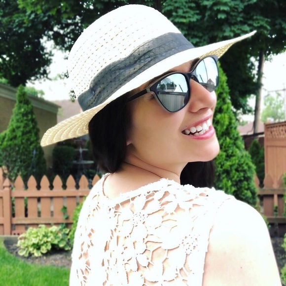 SOLD - Picture 3 of 8